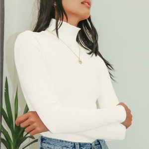 Ivory Ribbed Long Sleeve Mock Neck Bodysuit (Small)